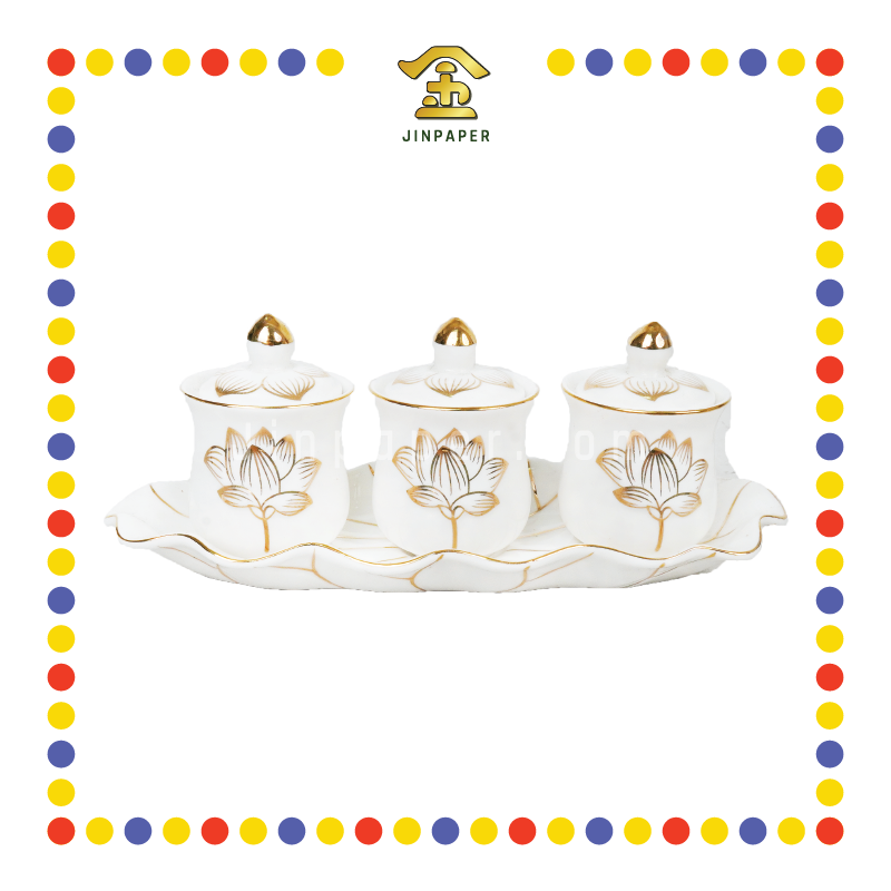 PRAYING CUP  描金莲花三头圣水杯